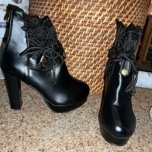 Black booties with lace front